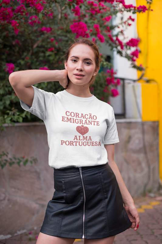 Coração Emigrante, Alma Portuguesa - T-shirt Unissexo