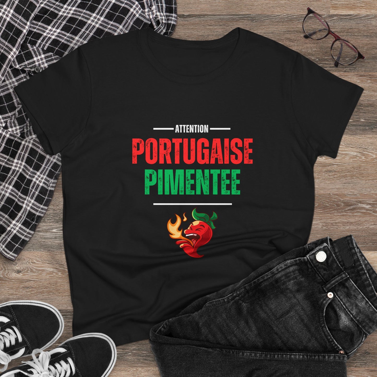 Attention: Portugaise Pimentée - T-shirt Mulher