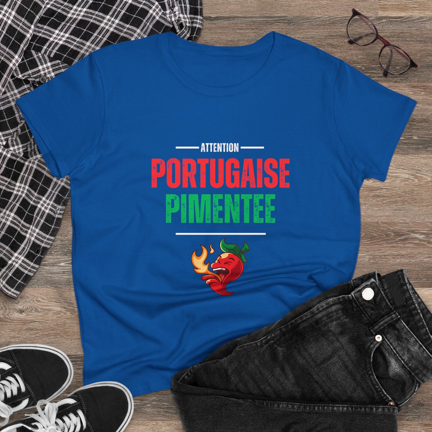 Attention: Portugaise Pimentée - T-shirt Mulher