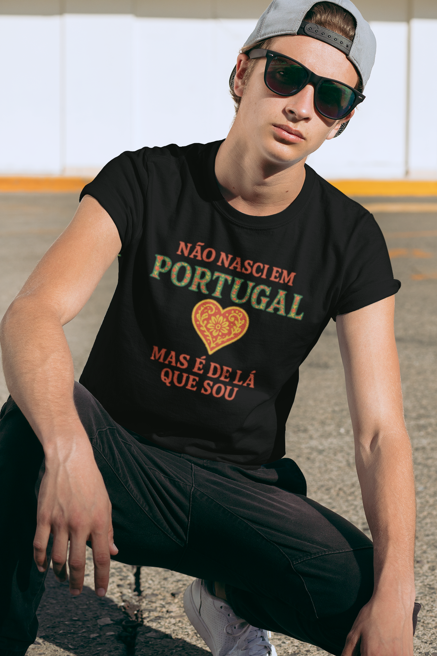 Não nasci em Portugal, mas é de lá que sou - T-shirt Unissexo