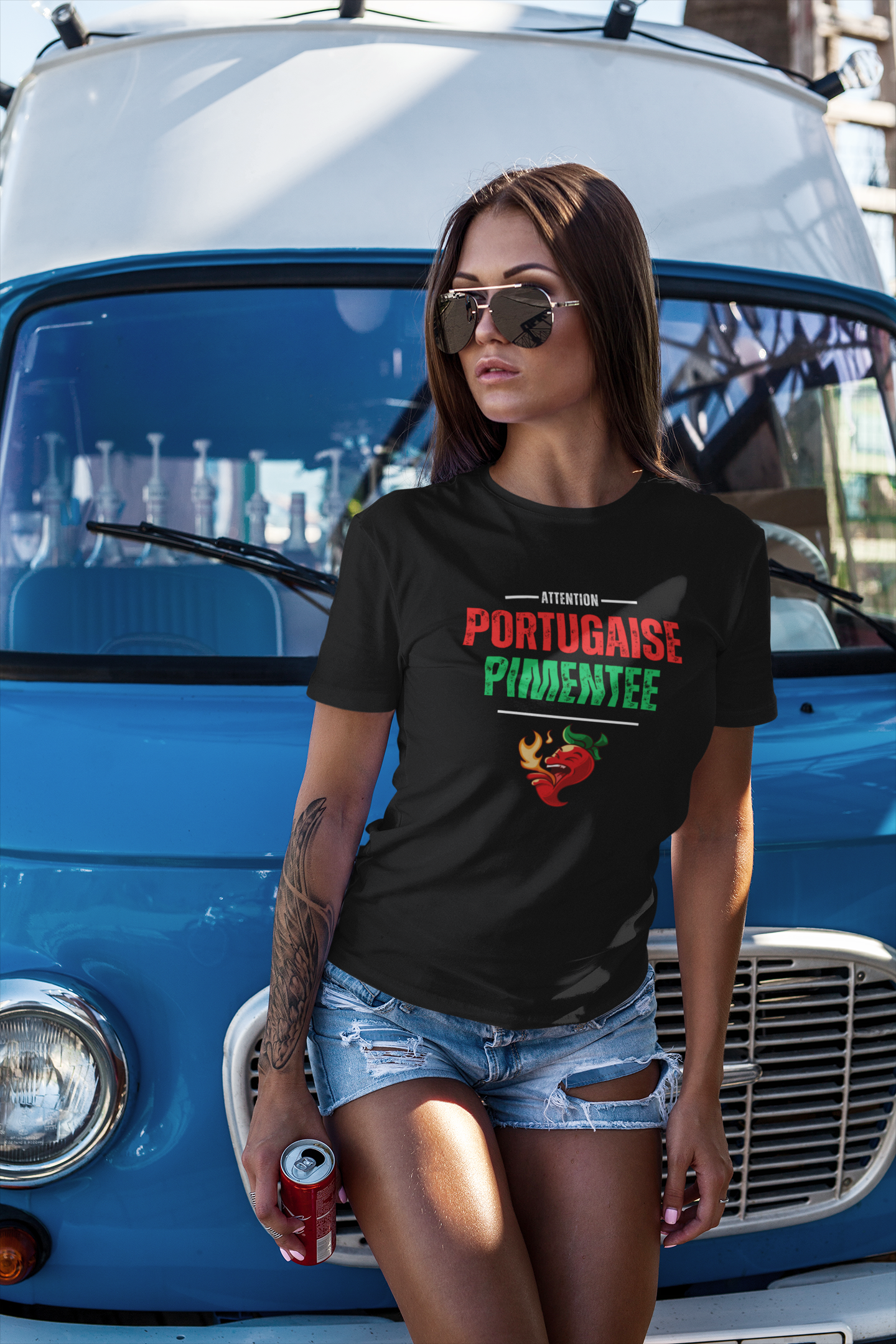 Attention: Portugaise Pimentée - T-shirt Mulher